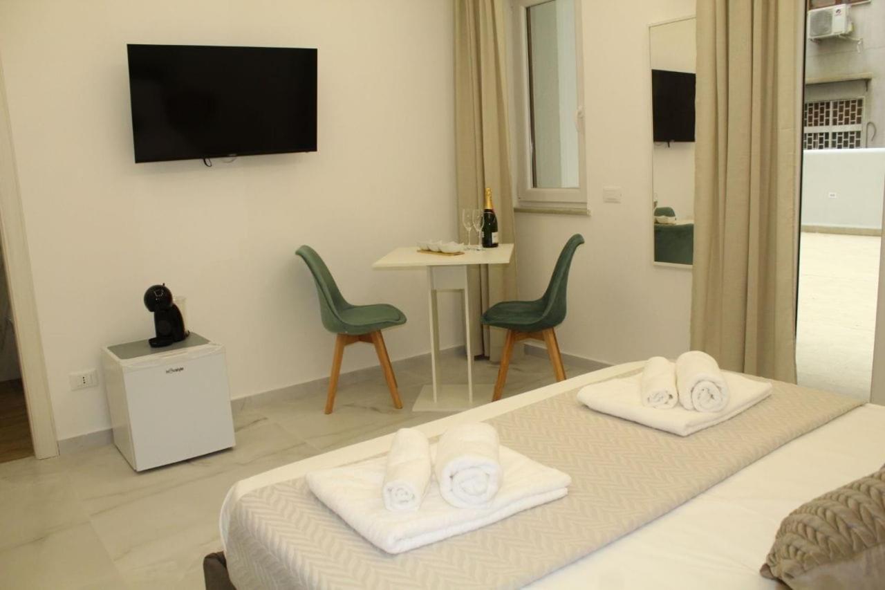 Diamante Luxury Rooms パレルモ エクステリア 写真