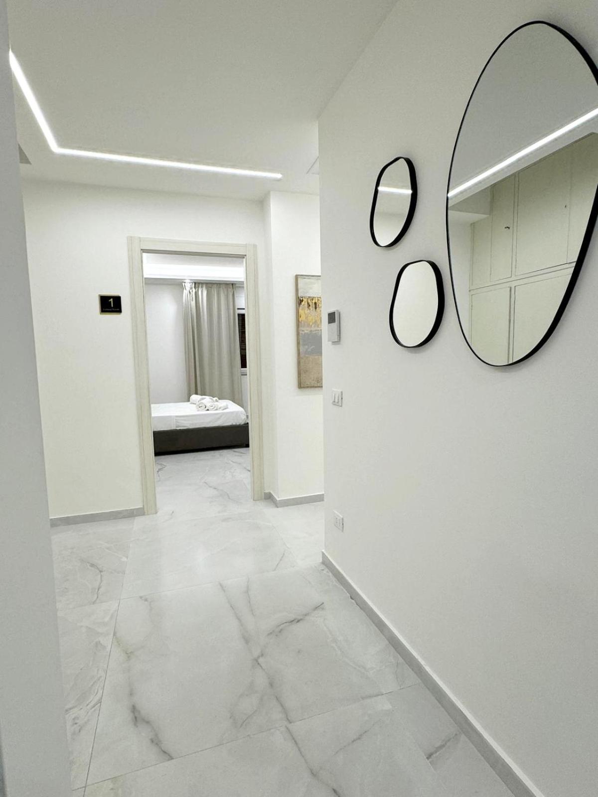 Diamante Luxury Rooms パレルモ エクステリア 写真